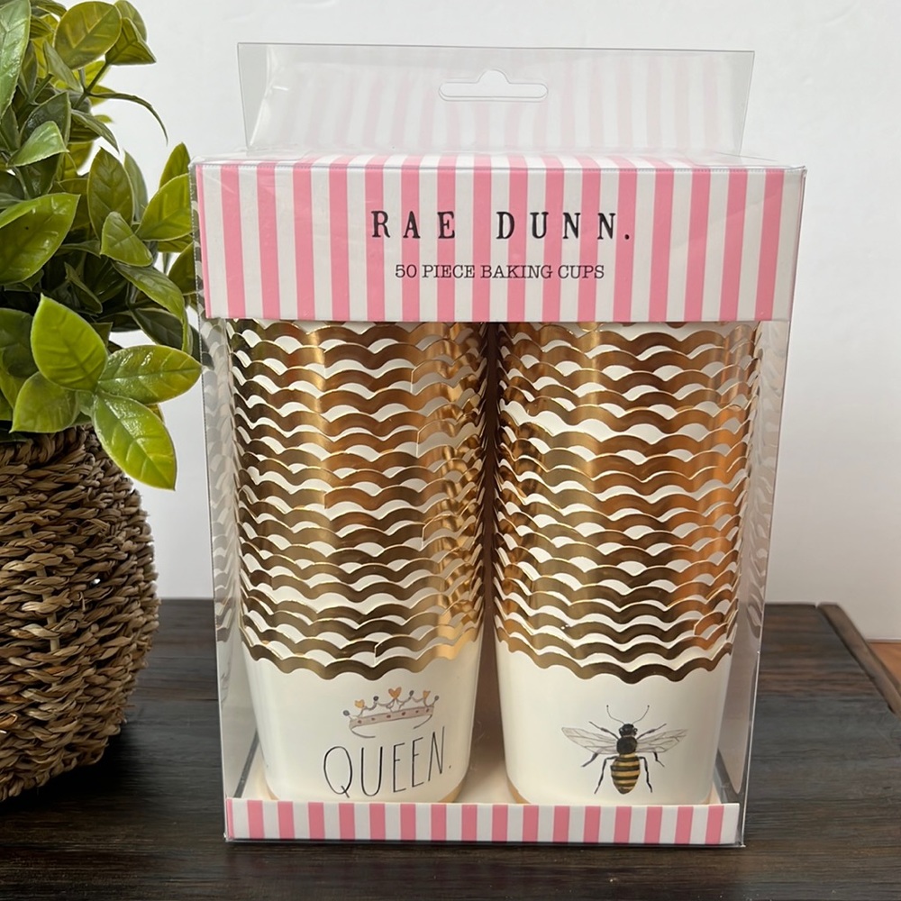 NEW Rae Dunn 50 Piece Baking Cups